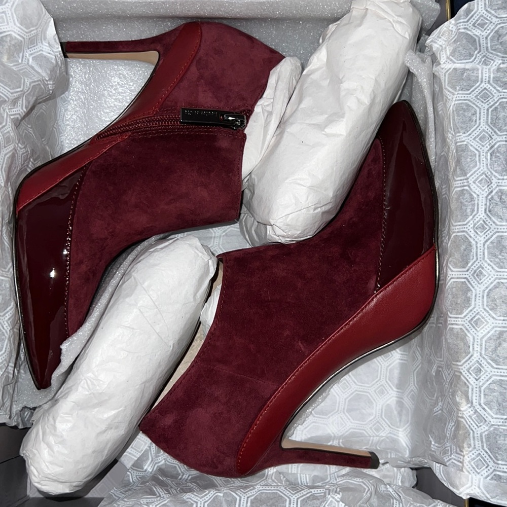 Louise et Cie Sopply Booties Size 7